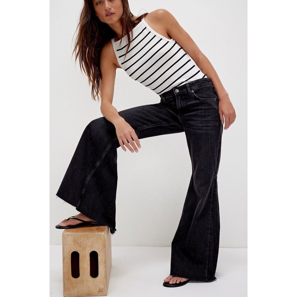 Free People We The Free Live Wire Flare Jeans Black Raw Hem Size 25